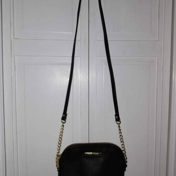 Steve Madden Medium Crossbody Bag - Picture 2 of 3